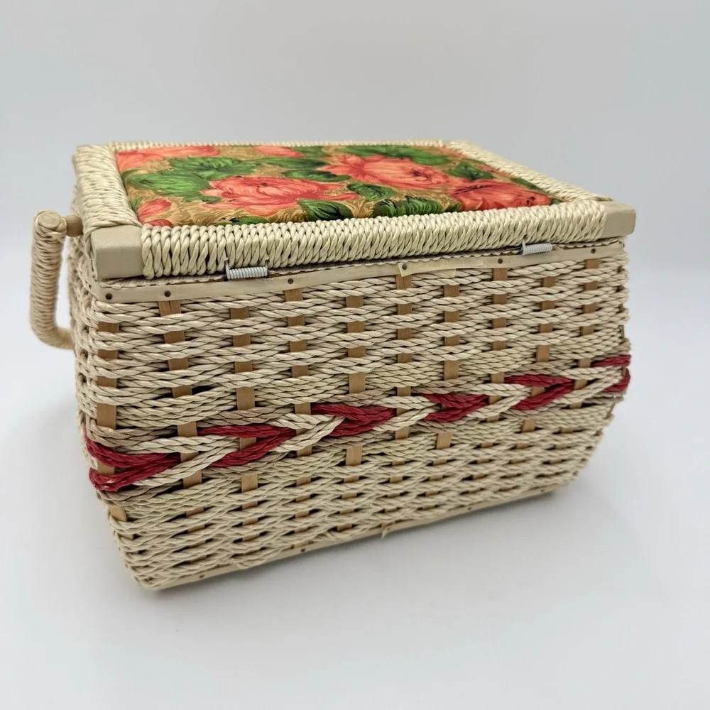 Vintage Singer Sewing Box Wicker Basket Floral Tapestry Lid Satin Lined No Tray